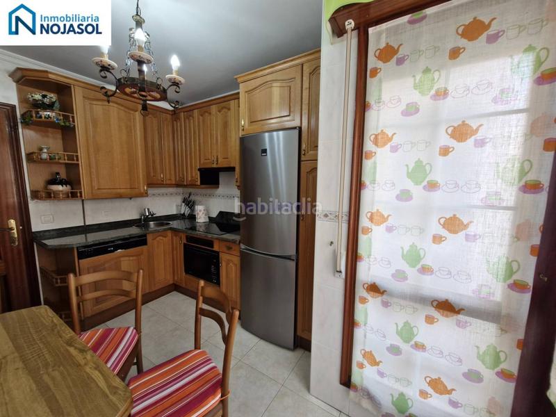 Foto c6f45a43-67f6-4ade-b693-10c1b969768b. Casa adossada amb calefacció aparcament a Ris Noja