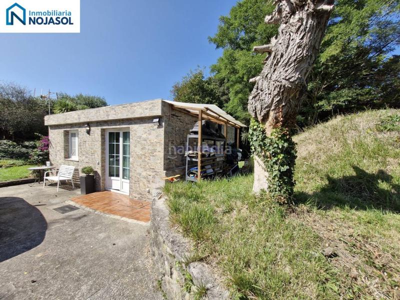 Foto 1b19c3aa-6035-449b-8c4f-b10163fc680f. Xalet amb calefacció aparcament a Arnuero