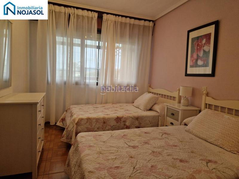 Foto 6668d41d-5a91-448d-a11d-27fb370086e4. Lloguer apartament amb calefacció aparcament a Ris Noja