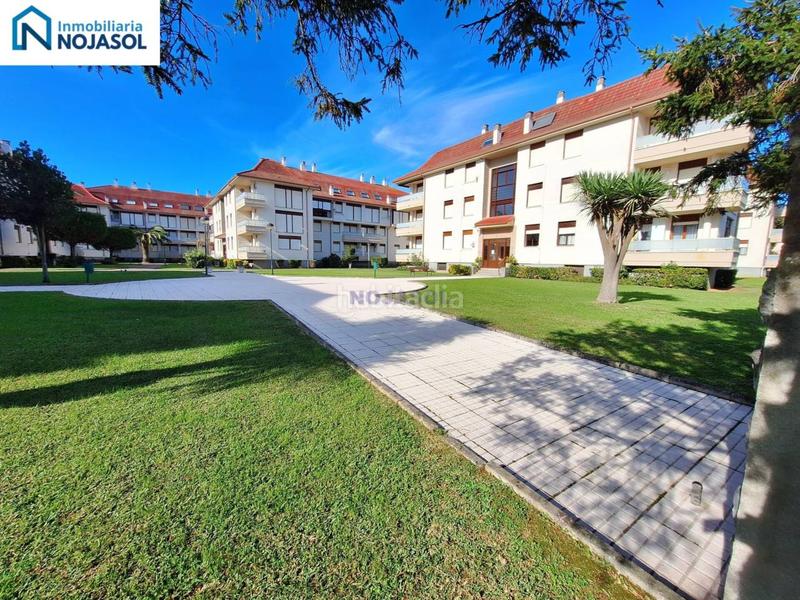 Foto 2ca6bd6d-ca1b-4ca4-bdd8-a0ef512aaa8e. Apartamento ref 000050 estupendo piso de 2 habitaciones con buena terraza y garaje, cercana a la playa de Ris en Noja