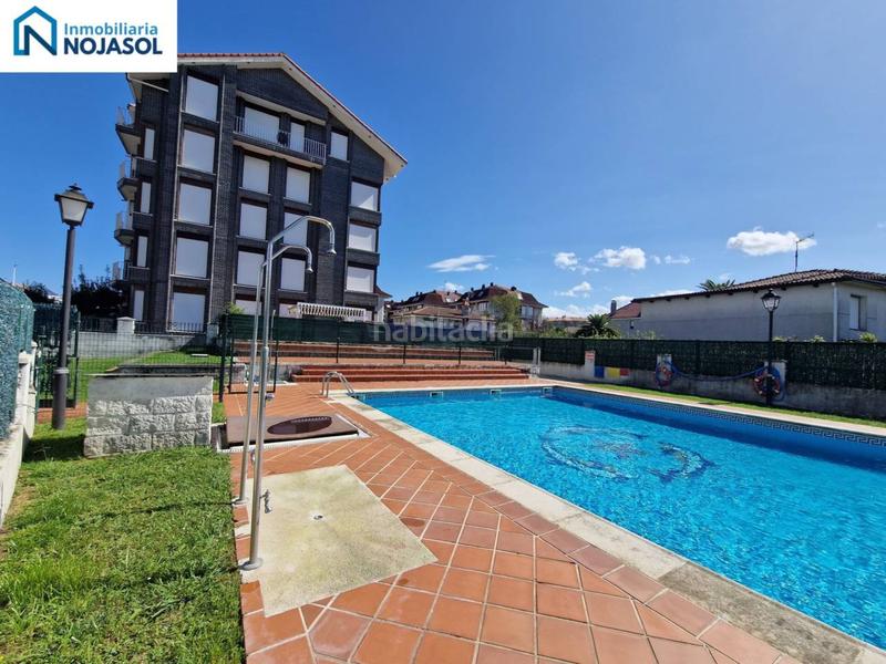 Foto 66f35842-fdcb-4e3e-8967-f5d77549f157. Rent apartment in ris 5 in Palacio Noja