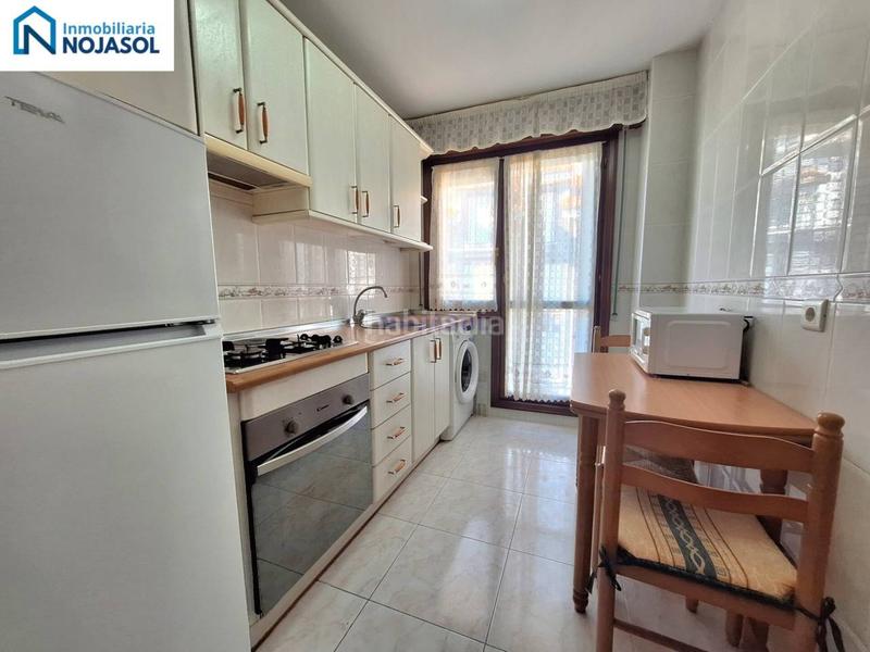 Foto 8b80d48f-d800-4e5e-9525-c3b16dca7024. Rent apartment in ris 5 in Palacio Noja