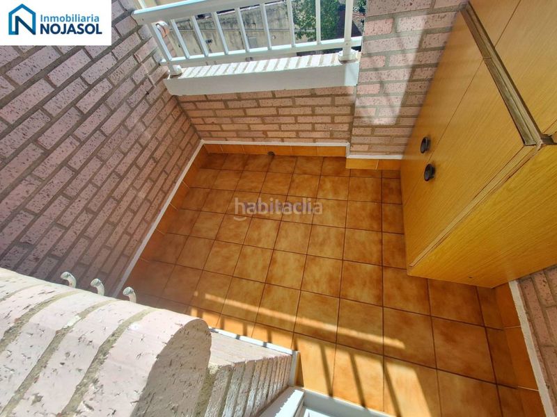 Foto 280a4279-3f98-4845-9ff7-7ee244f3bcb8. Location appartement dans calle ris 13 dans Palacio Noja