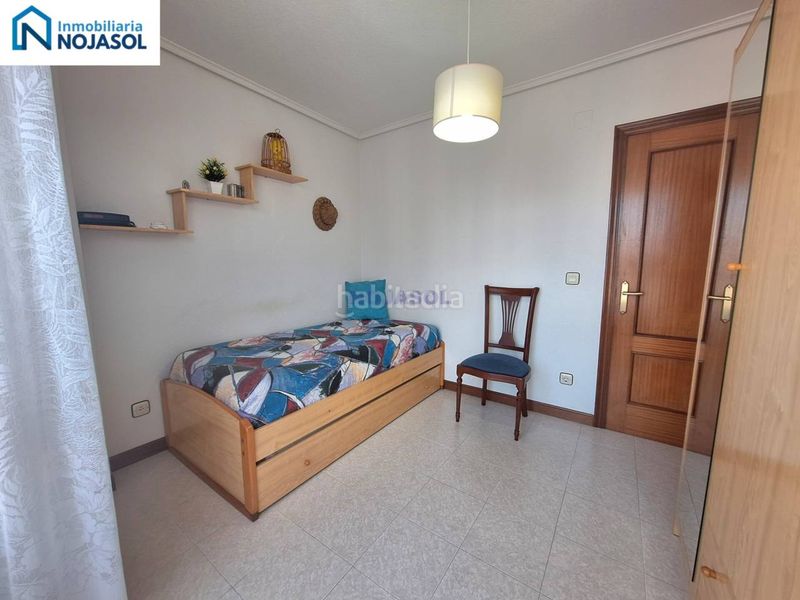 Foto 5973f4d1-a7a6-4e79-8188-2f9de34ccaf4. Location appartement dans calle ris 13 dans Palacio Noja
