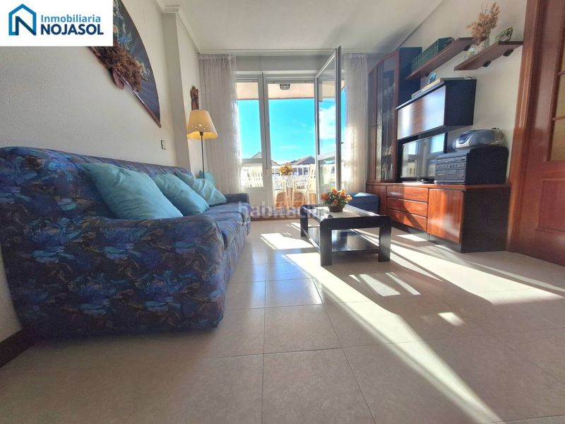 Foto 7d0c4a81-bed1-406f-ba15-616d2709d1e8. Location appartement dans calle ris 13 dans Palacio Noja