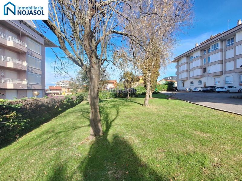 Foto e4316d68-3985-47ef-8bbe-bb756a4629d7. Location appartement dans calle ris 13 dans Palacio Noja