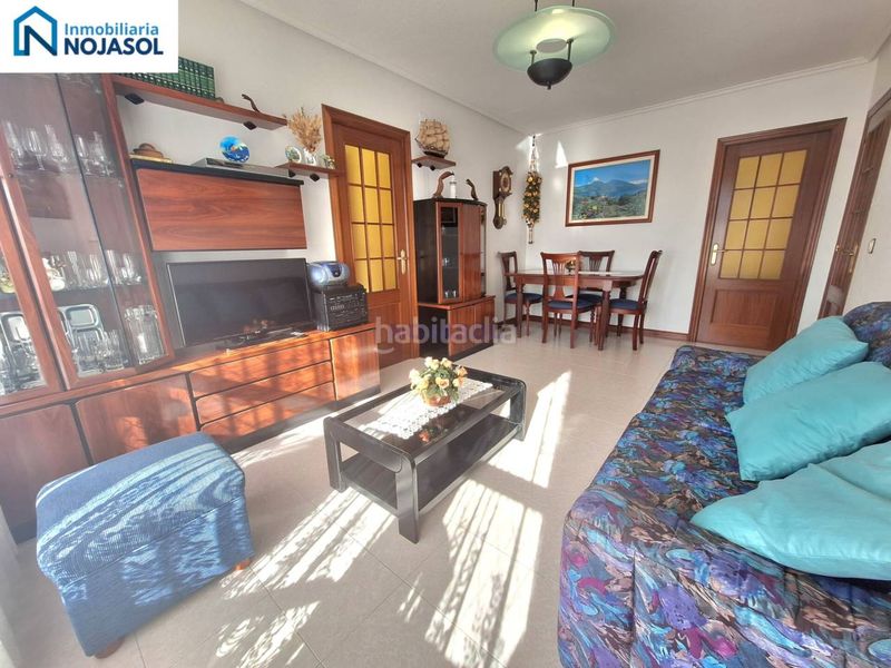 Foto ee458a6c-a001-448e-ad36-04a0acb2b566. Location appartement dans calle ris 13 dans Palacio Noja