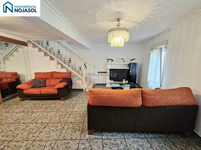 Foto 3f6c4338-4c5b-465d-802d-8ba0190ee497. Casa a schiera con riscaldamento parcheggio in Tregadín Noja