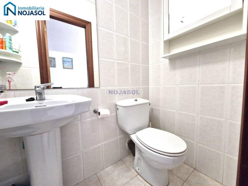 Foto 190a0c0e-6aa7-4f60-aca3-d51f3bca851d. Appartamento con riscaldamento parcheggio piscina in Noja