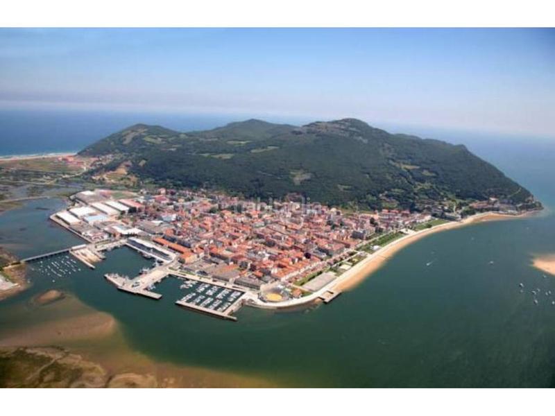 Foto ac2c5d24-5a76-4edf-9a29-c9883fab1d49. Apartament amb calefacció a Santoña