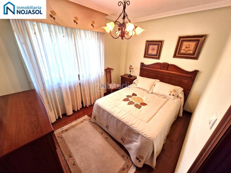 Foto 5425c3c4-ff50-408c-9b74-63fe004a6d3d. Maison jumelée avec chauffage parking dans Solórzano