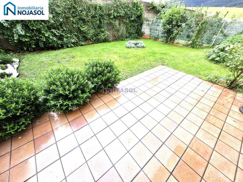 Foto 31fe400d-94dc-43f1-8a54-4d92793bac19. Apartament amb calefacció aparcament piscina a Solórzano