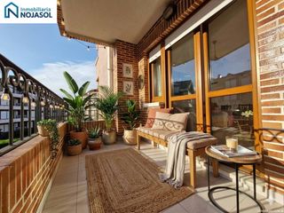 Appartement  Calle nogales. Ref 000627  precioso apartamento muy céntrico y con buena terraz