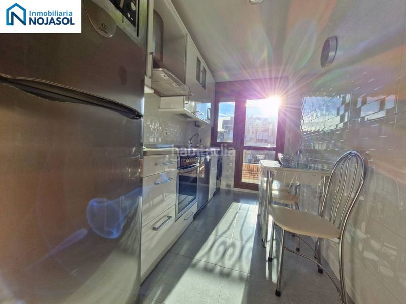 Foto f3fe5158-1bb1-4188-9e7a-f09e003ce627. Apartament amb calefacció aparcament a Palacio Noja