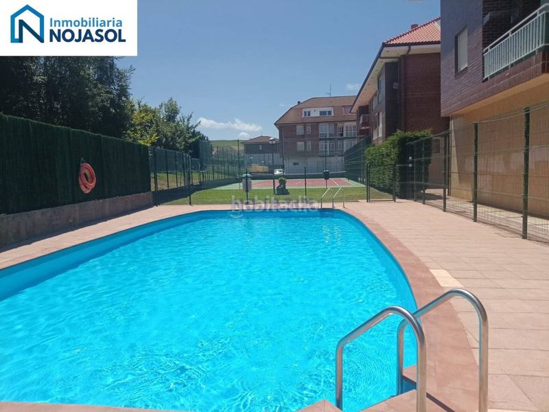 Foto 0ced8d64-6014-4b19-9f70-ccb1cce919a4. Apartament amb calefacció aparcament piscina a Ajo Bareyo