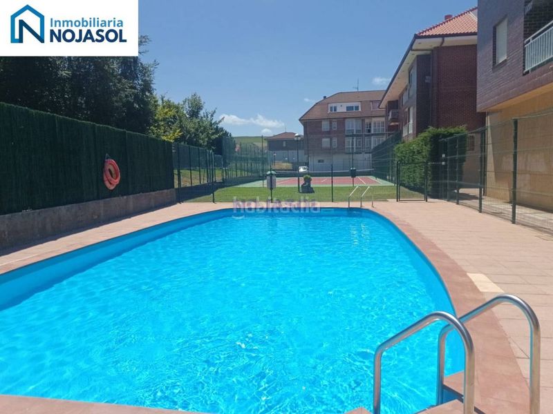 Foto 19e50cea-46d0-4319-a31e-4d3af4a25056. Apartament amb calefacció aparcament piscina a Ajo Bareyo