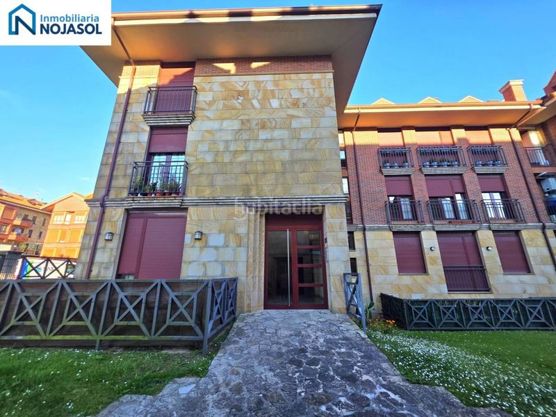 Foto b34723a1-3837-4e2a-9943-81a96b3bb869. Apartament amb calefacció aparcament a Meruelo