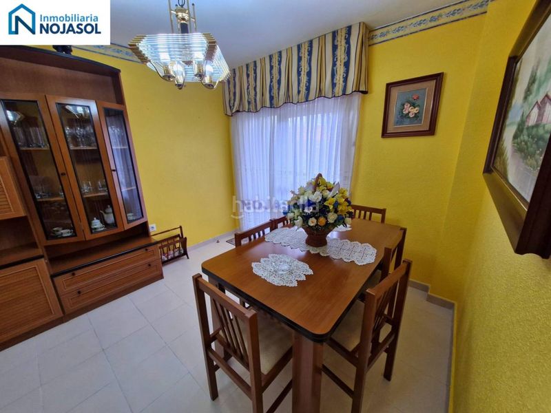 Foto 88fd9e55-6bf8-4797-b359-dc39d6eee0b7. Apartment with parking in Ris Noja