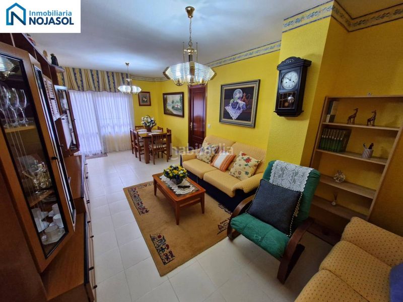 Foto 9d9c99c4-b82c-45dd-bd53-3a99a75e1b81. Apartment with parking in Ris Noja