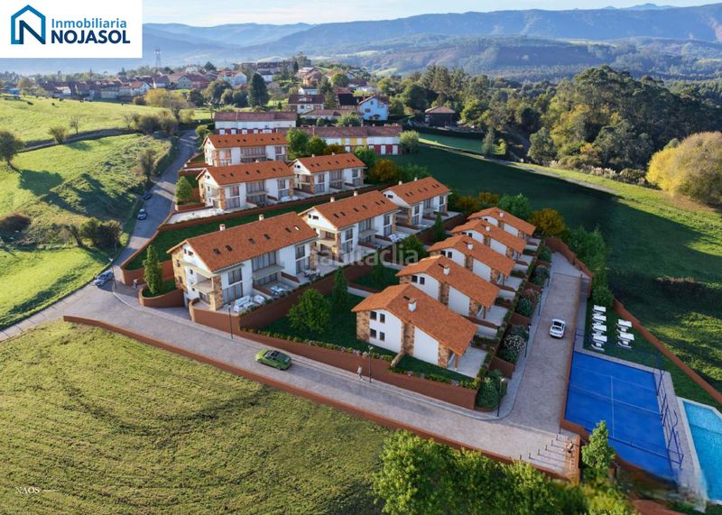 Foto 3d7d5301-ecff-4ae2-9c9e-9118991356a1. Casa adossada 71m<sup>2</sup> amb calefacció aparcament piscina a Comillas