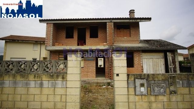 Foto 95014dfe-a47d-4fa5-a554-6fef5d30d70a. Chalet 127m<sup>2</sup> en Solórzano