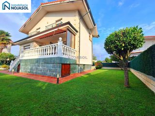 Chalet  Calle castillo. Ref 000524  maravilloso chalet individual de 4 habitaciones junt