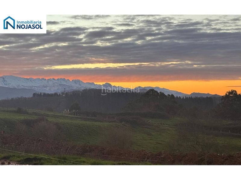 Foto 242ac7d1-dc02-4e6f-b802-46782662218f. Casa aparellada amb calefacció aparcament piscina a Comillas