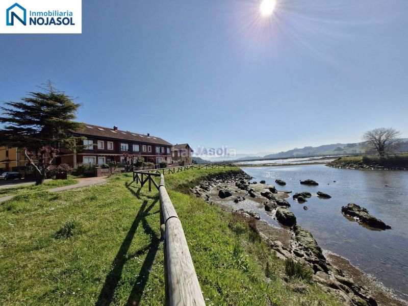 Foto 0e5e8fbd-bc73-472b-89f2-145a8eb22ee3. Casa adossada amb calefacció aparcament a Escalante