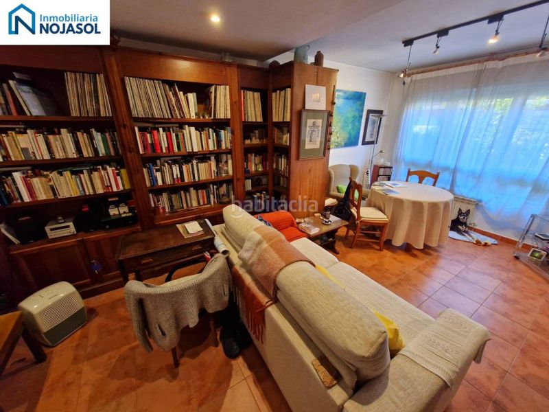 Foto 8e763a60-4983-41b1-961d-cf481913f85c. Casa adossada amb calefacció aparcament a Escalante