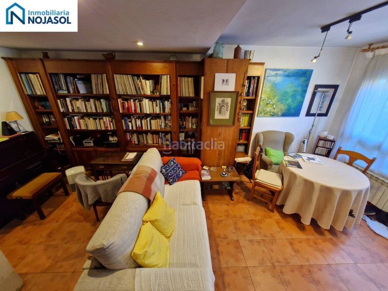 Foto 90c0acce-8e87-41e1-8b01-8c8a2267acc4. Casa adossada amb calefacció aparcament a Escalante