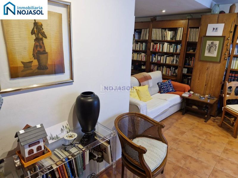 Foto a5015cb7-9b0d-4559-9e81-087566daedaf. Casa adossada amb calefacció aparcament a Escalante