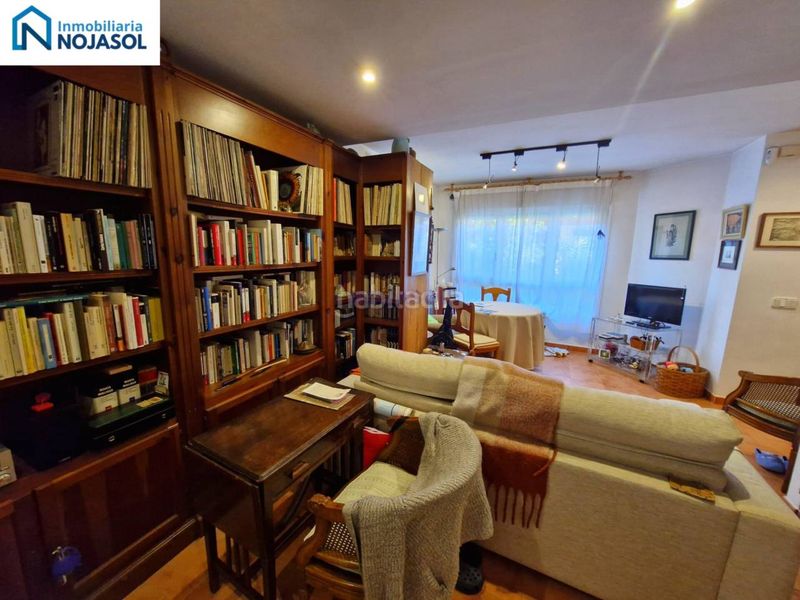 Foto a5f07471-9d74-4aee-910f-659d31d5cba2. Casa adossada amb calefacció aparcament a Escalante