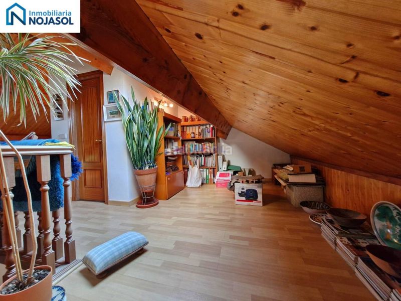 Foto edd9ea7d-b1cb-47f1-8f24-ab7d013198bf. Casa adossada amb calefacció aparcament a Escalante