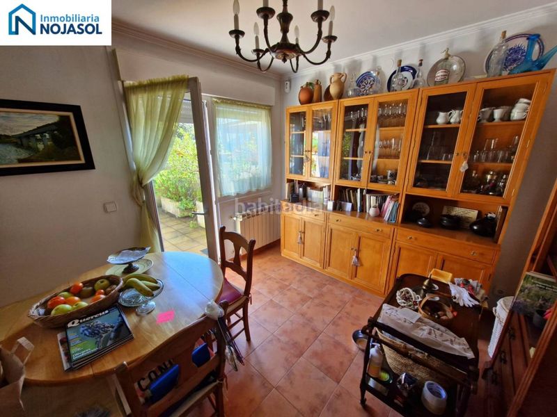 Foto ee9c231e-29c6-4483-9389-f0534c773acb. Casa adossada amb calefacció aparcament a Escalante