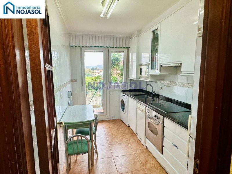 Foto 8630b21d-54e0-4dfb-b0f4-170a49456218. Apartament amb calefacció aparcament a Tregadín Noja