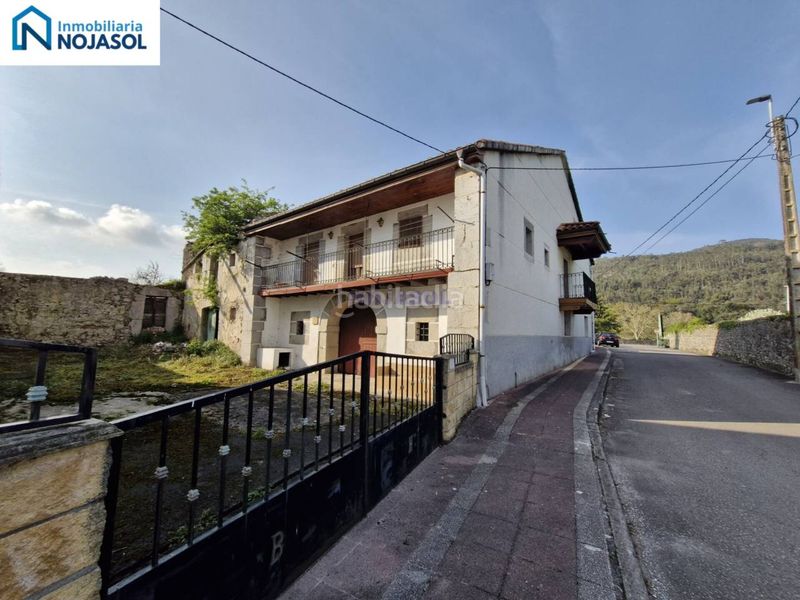 Foto f166d98d-2cd2-44ff-8832-39e3e13cdded. Casa amb calefacció aparcament a Argoños