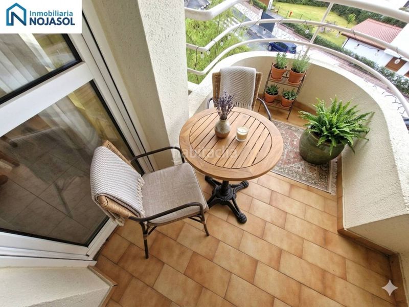 Foto 775523a1-6092-4cff-8ec5-d313d3cad5ea. Apartment with parking in Ris Noja