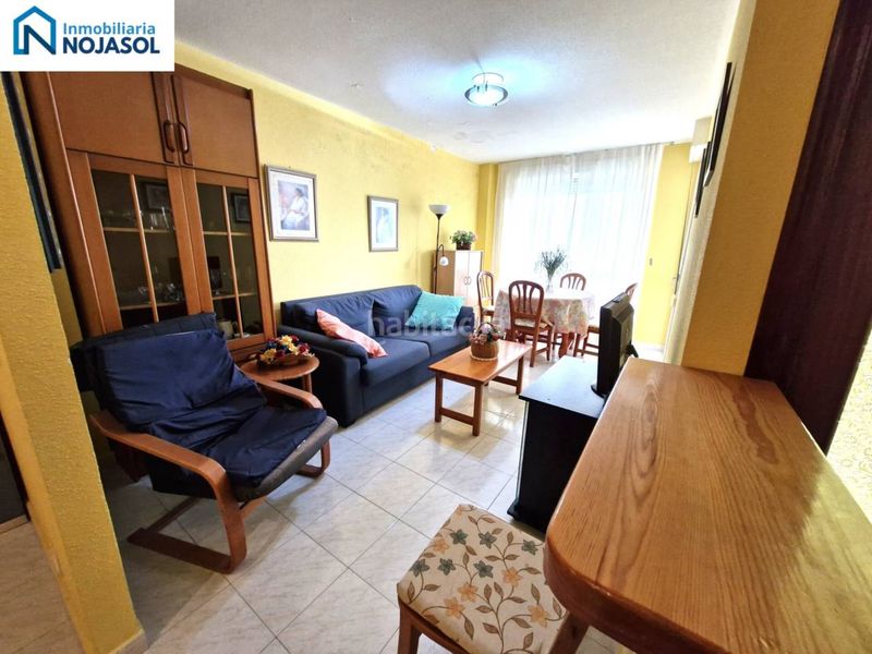 Foto 4ffd35c5-40bd-467e-af95-dddd781d6285. Apartament amb aparcament a Ris Noja