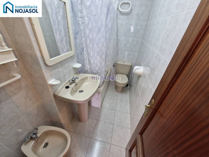 Foto f8803554-0ebe-4e0b-bd5c-7ac5c22c5a68. Apartament amb aparcament a Ris Noja