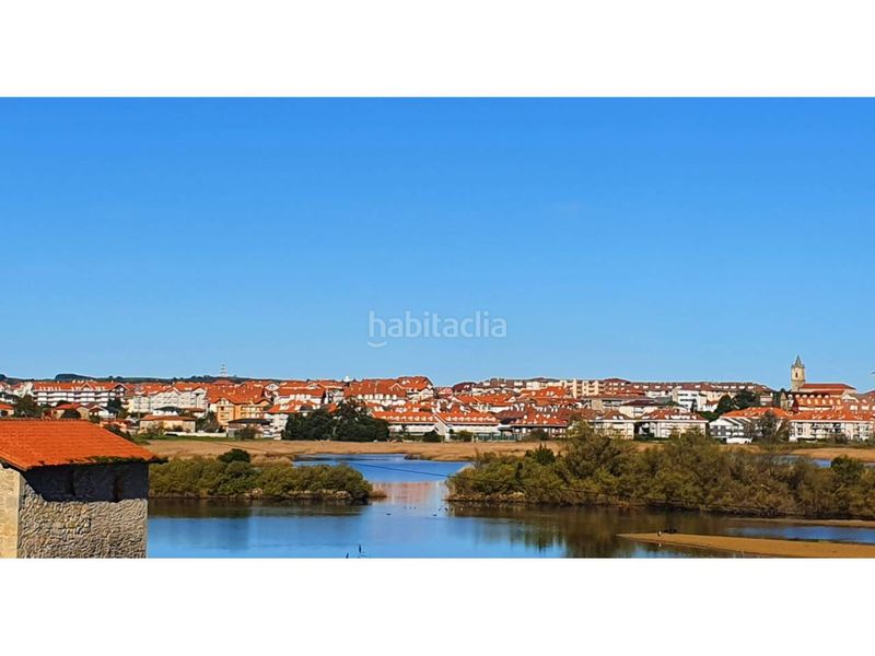 Foto 15b2212a-2d49-45bd-94ad-959b4c90d413. Apartament amb calefacció aparcament piscina a Helgueras Noja