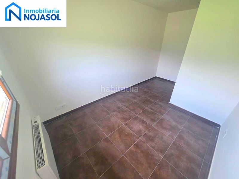 Foto 472a2e0c-1835-422f-ae52-c0f7127076e4. Casa aparellada amb calefacció a Ruesga
