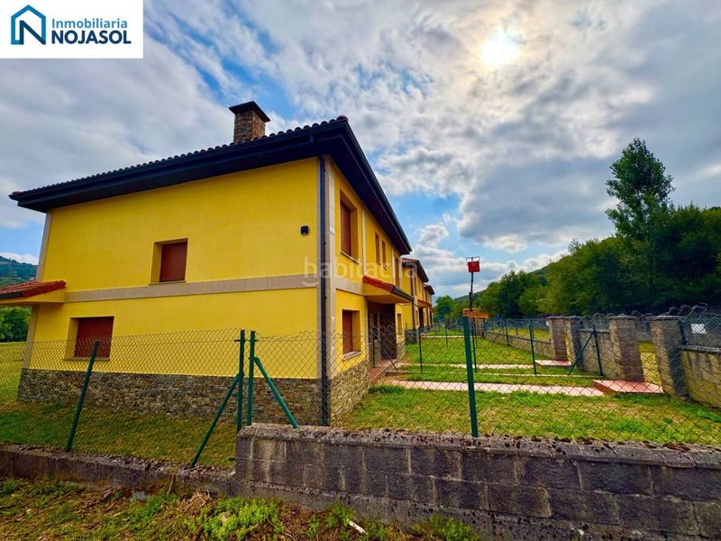 Foto 7c4bd357-a46f-47fd-a1fa-d3a14b825d81. Casa aparellada amb calefacció a Ruesga