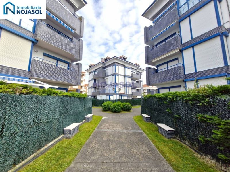 Foto 52ccc677-8777-4794-840f-a5f052a8a710. Apartament amb calefacció aparcament piscina a Pedroso Noja
