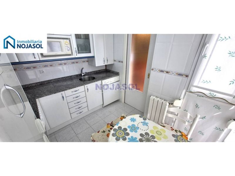 Foto f9358170-1b28-4b3d-ade9-b45cbd951ab9. Apartament amb calefacció aparcament piscina a Pedroso Noja