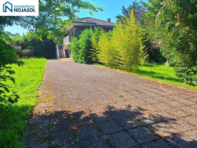 Foto f6a64ba2-3c82-459c-824a-737dee39d384. Casa amb calefacció a Palacio Noja