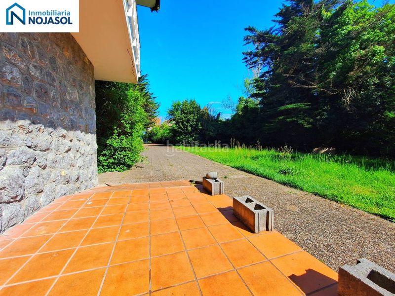 Foto f79cfca1-a6e9-40d1-85b6-5c2470bafa39. Casa amb calefacció a Palacio Noja