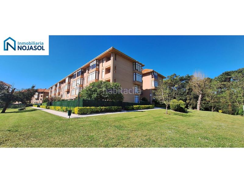 Foto d5dbe3dc-ed9f-4da0-9078-787b48520e63. Apartment with heating pool in Ris Noja