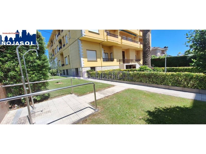 Foto 24a1d1bf-2a00-4275-ac89-bd9f437b5a4f. Appartement mit parking in Ris Noja