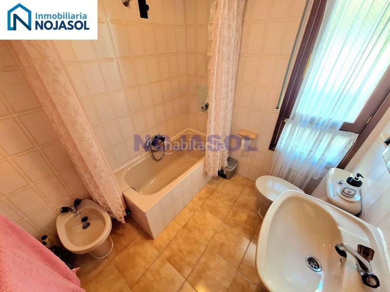 Foto 2a22ddd6-3762-4913-a544-1308577bdf75. Appartement mit parking in Ris Noja