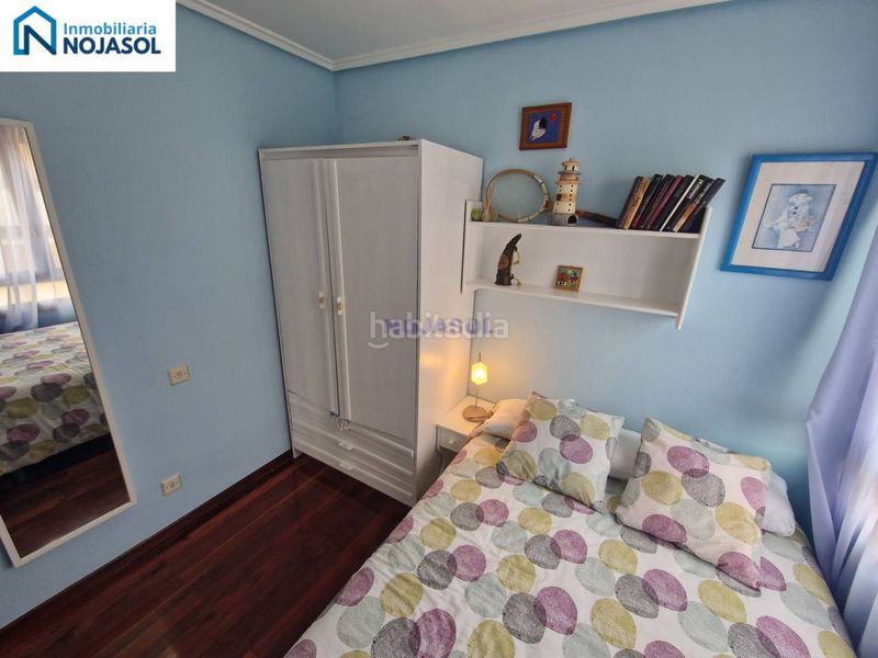 Foto b42a96b8-9de9-4d79-9ba9-84ffbd8382f6. Apartament amb aparcament a Tregadín Noja